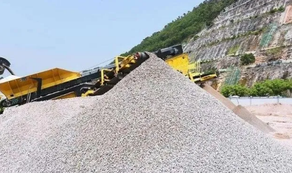 <b>建筑用砂含泥量過高影響混凝土性能！用這3個方法，有效降低65%的含泥量！</b>