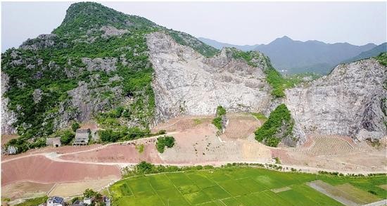 <b>砂石廠的場(chǎng)地要如何挑選？</b>